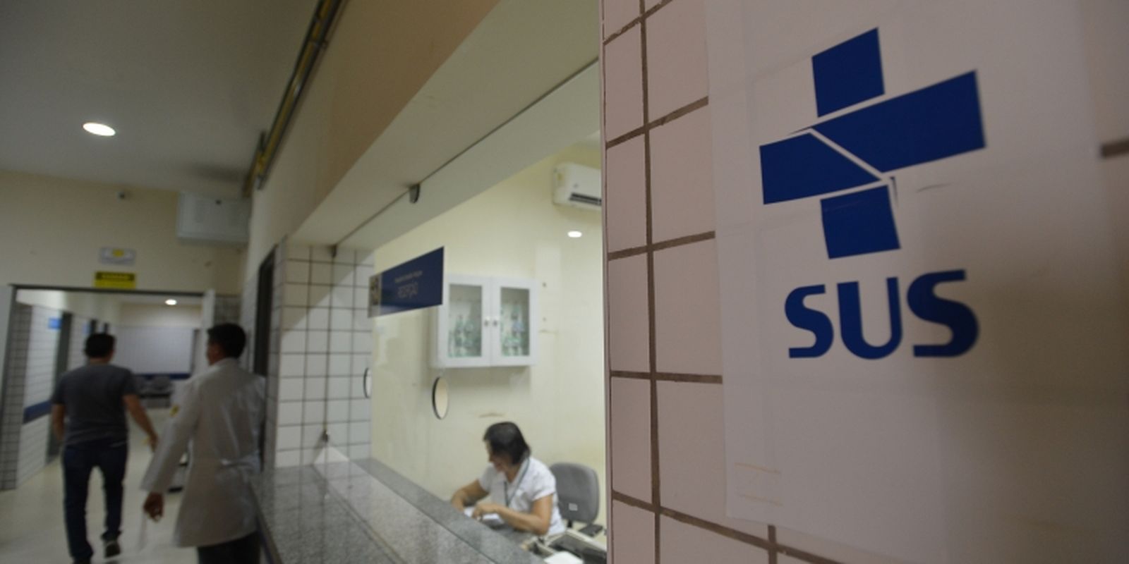 Agência do SUS seleciona 130 profissionais de nível médio e superior