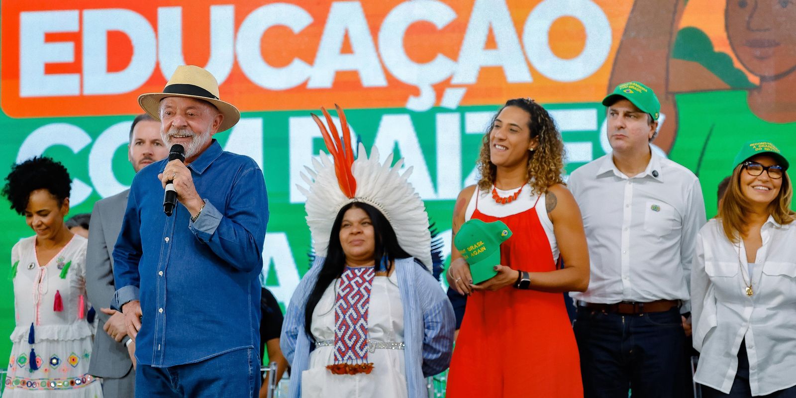 Lula mantém disposição para o diálogo, mas critica recusa de Trump