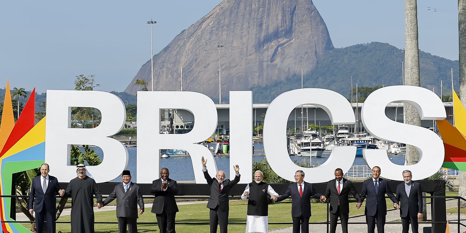 Lula diz que não recuou da ideia de moeda própria Lula diz que não recuou da ideia de moeda própria do Brics