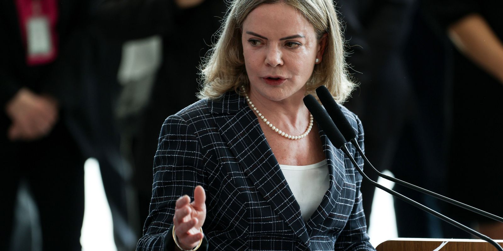 Gleisi critica EUA por fala de uso de 