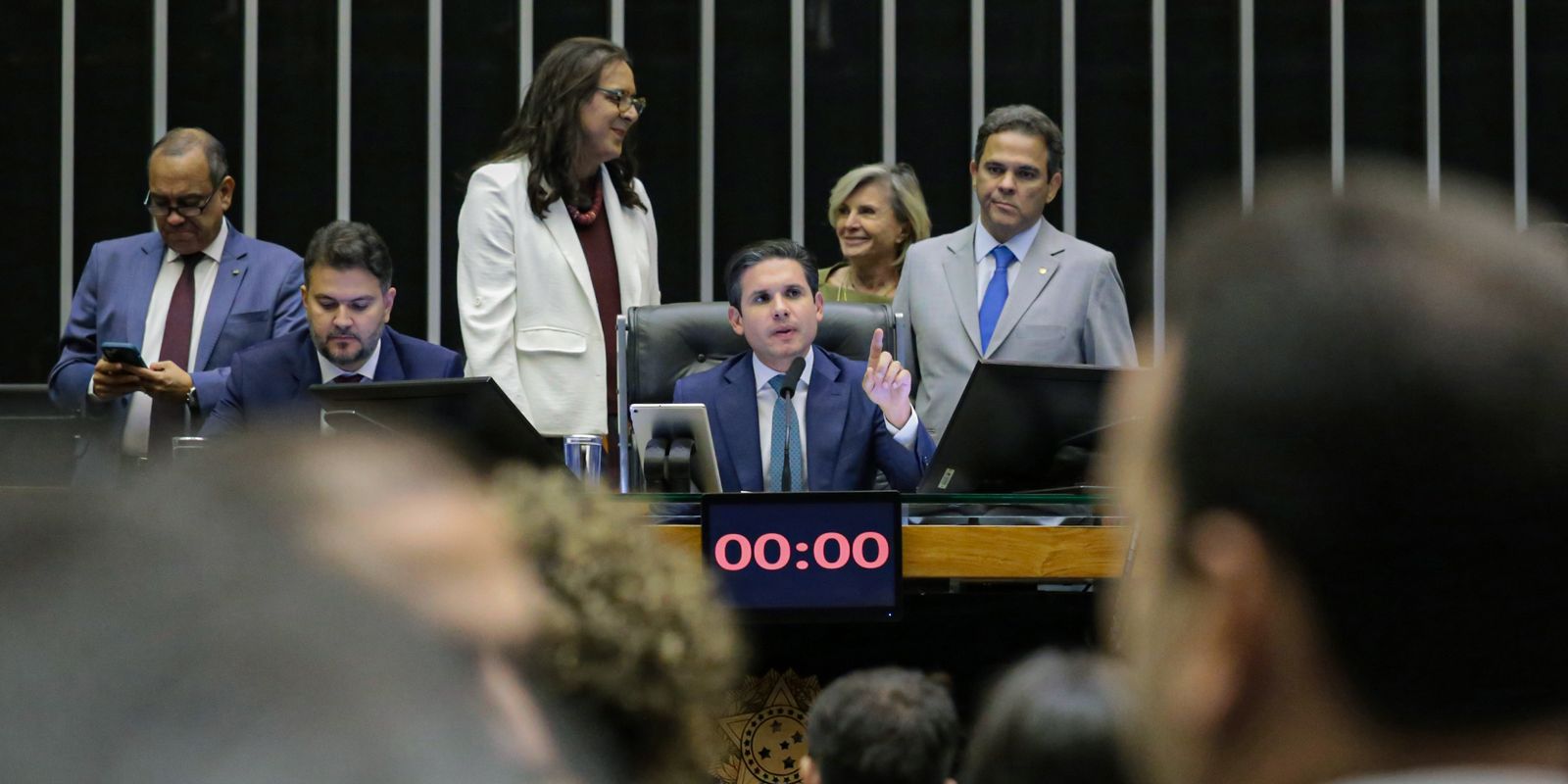 PEC da Blindagem pode barrar ações contra corrupção no uso PEC da Blindagem pode barrar ações contra corrupção no uso de emendas