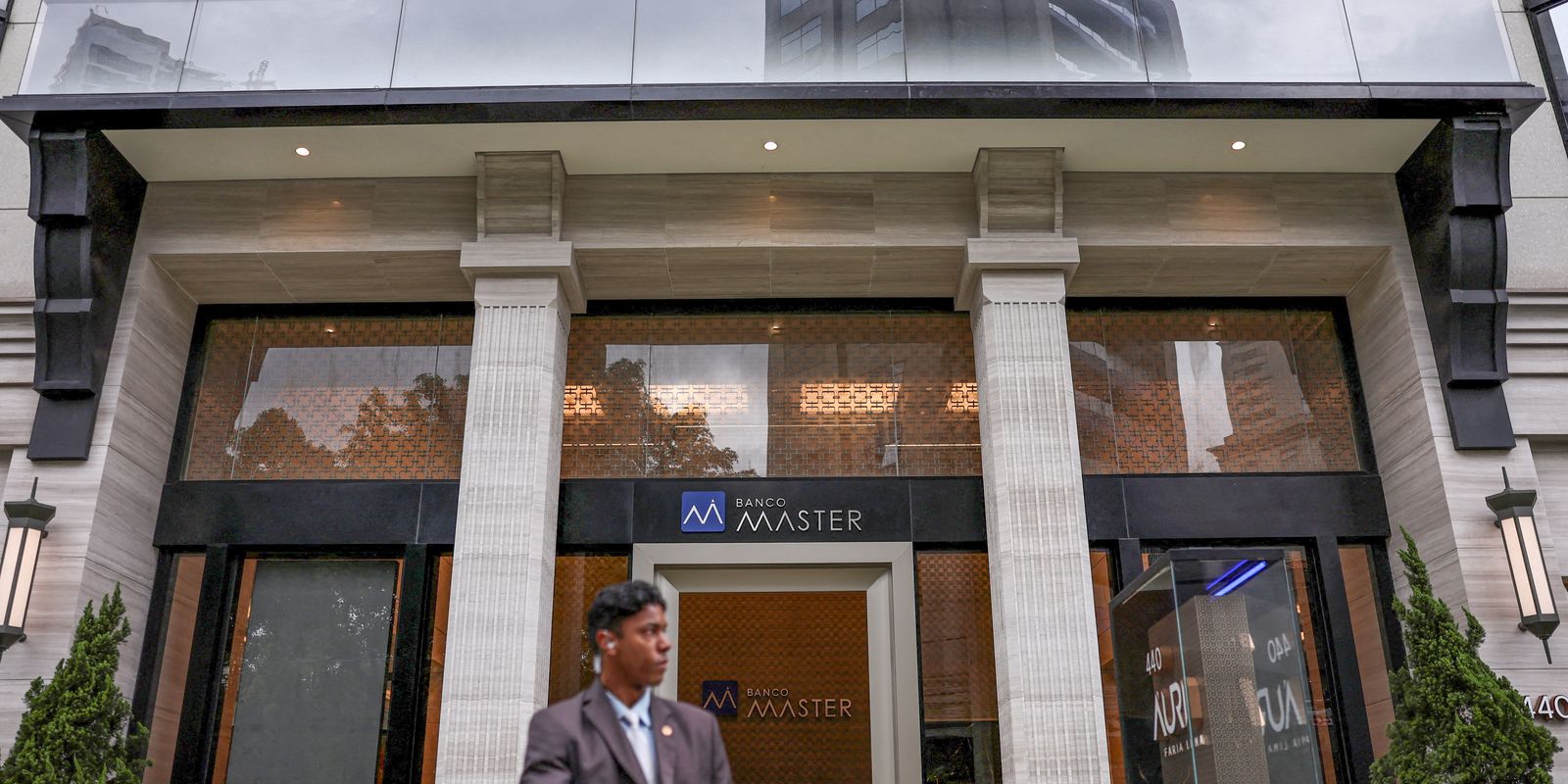 Fim do Master: trabalhadores e 12 milhões de clientes serão afetado