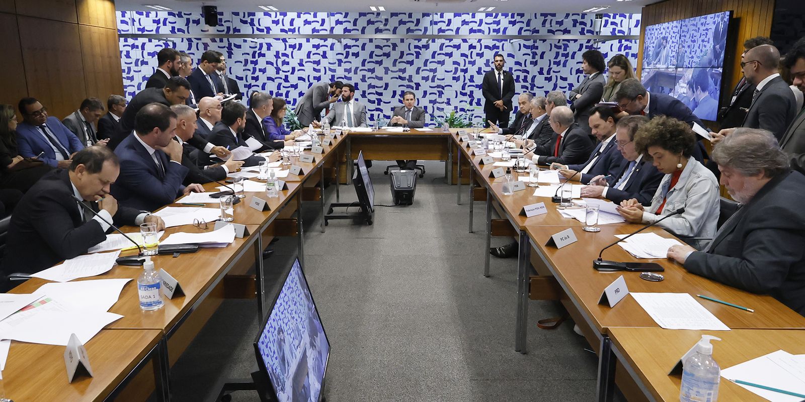 Governo quer mudanças no PL Antifacção em relação à PF e terrorismo