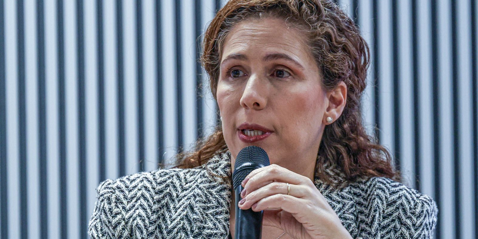 CNU ocorre sem problemas e 80% dos candidatos comparecem à CNU ocorre sem problemas e 80% dos candidatos comparecem à prova