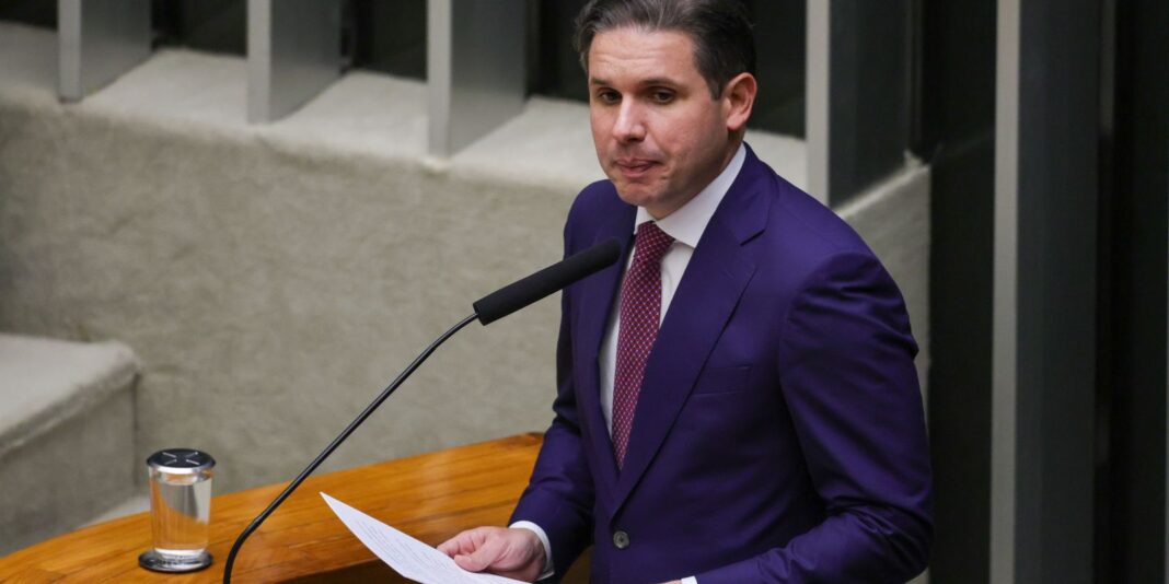 Decisão de Flávio Dino sobre penduricalhos foi 