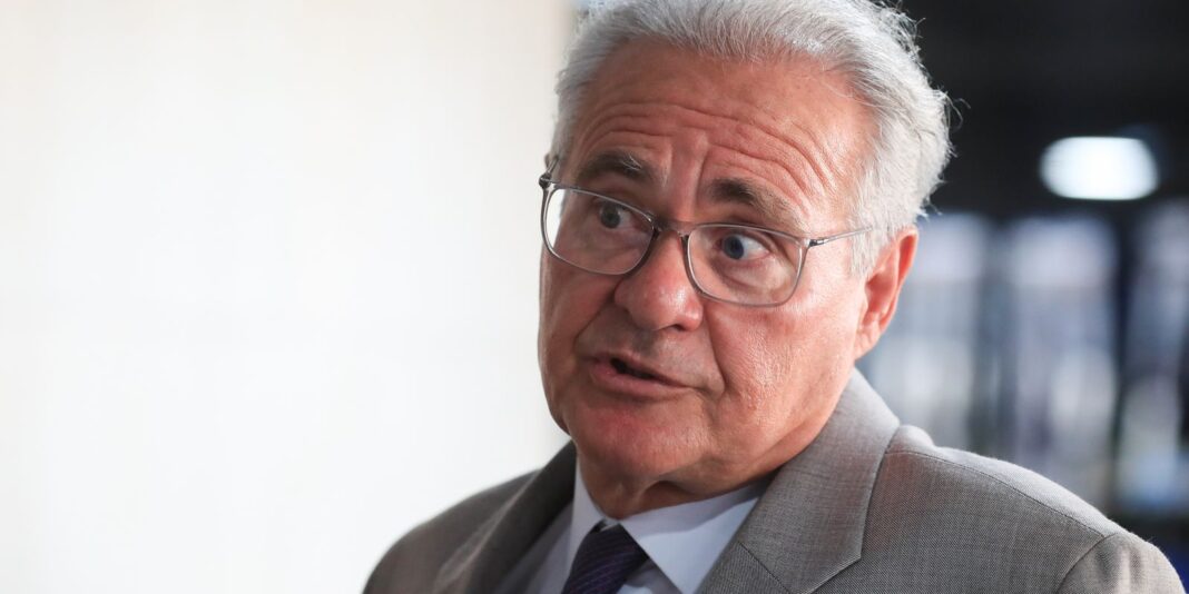 Senado instala comissão para apurar fraudes do Banco Master