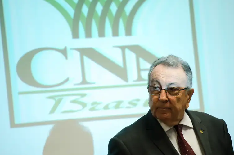 Marcelo Camargo/Agência Brasil Brasília - O presidente da CNA, João Martins, em entrevista coletiva, fala sobre as dificuldades dos produtores rurais diante do agravamento da crise política e econômica do país (Marcelo Camargo/Agência Brasil)