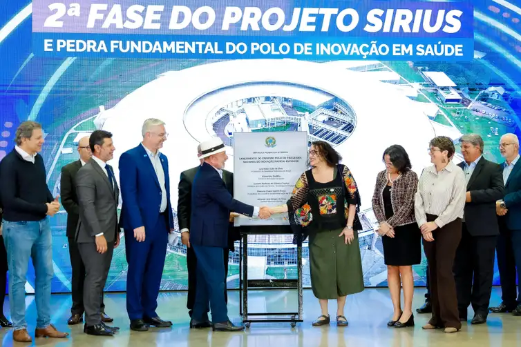 Ricardo Stuckert / PR 18.05.2026 - Presidente da República, Luiz Inácio Lula da Silva, durante anúncio das entregas das quatro novas linhas de luz do CNPEM e lançamento da pedra fundamental do edifício do projeto Arandus, na Rua Giuseppe Máximo Scolfaro, nº 10.000, Polo II de Alta Tecnologia de Campinas, Campinas - SP.
Foto: Ricardo Stuckert / PR