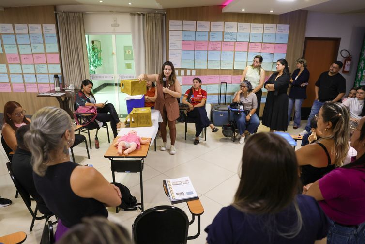 Tomaz Silva/Agência Brasil Rio Branco (AC), 07/05/2026 – A enfermeira e fundadora da CapacitaImune, Evelin Plácido durante o curso Sala de Vacina, da MSD, ministrado em Rio Branco (AC). Foto: Tomaz Silva/Agência Brasil